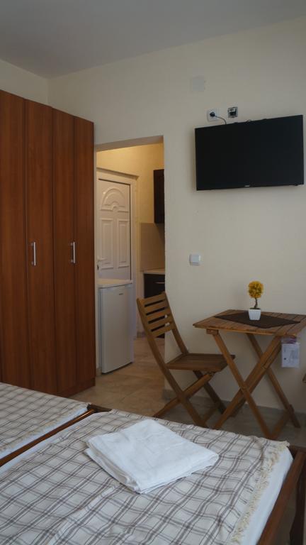 Apartments Lora Бар Экстерьер фото