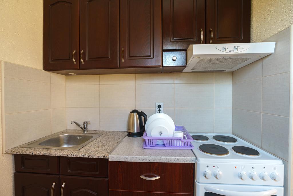 Apartments Lora Бар Экстерьер фото